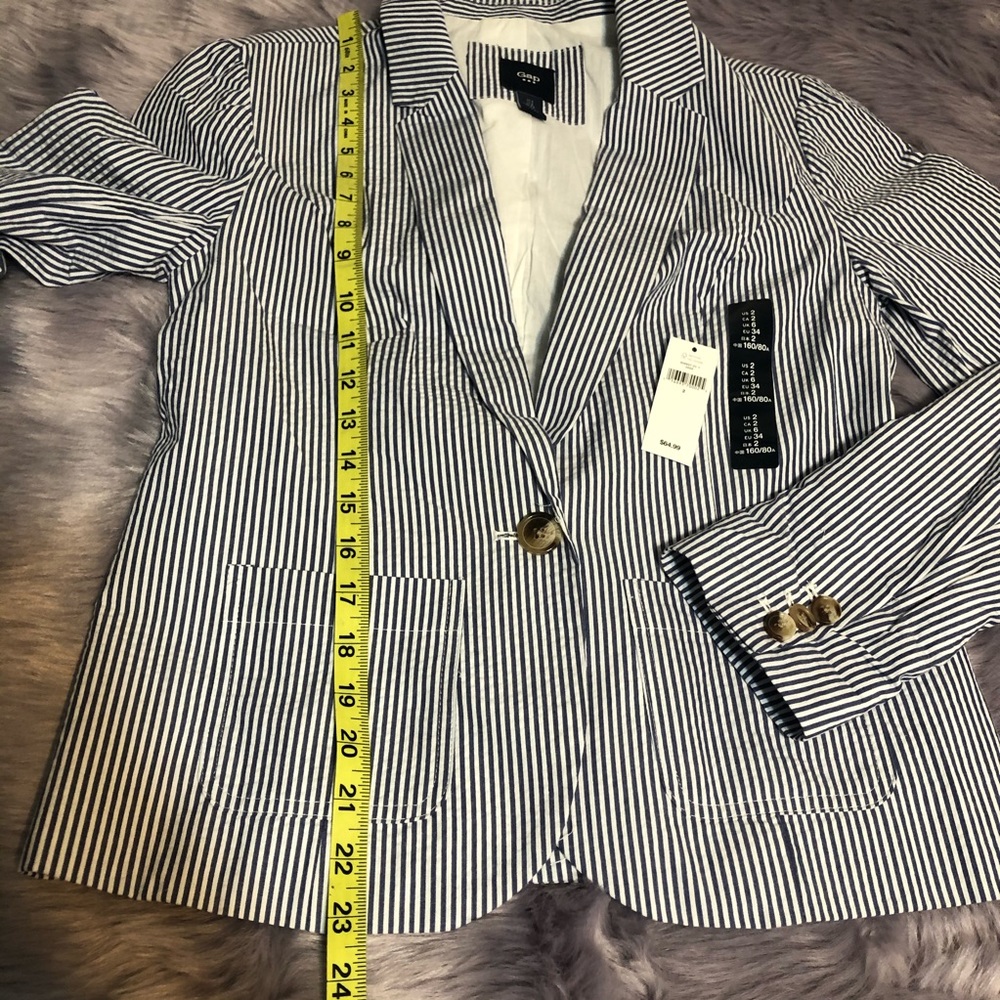 NWT GAP. SEERSUCKER DARCK CHAMBRAY JACKET BLAZER SIZE. 2 - Picture 12 of 16